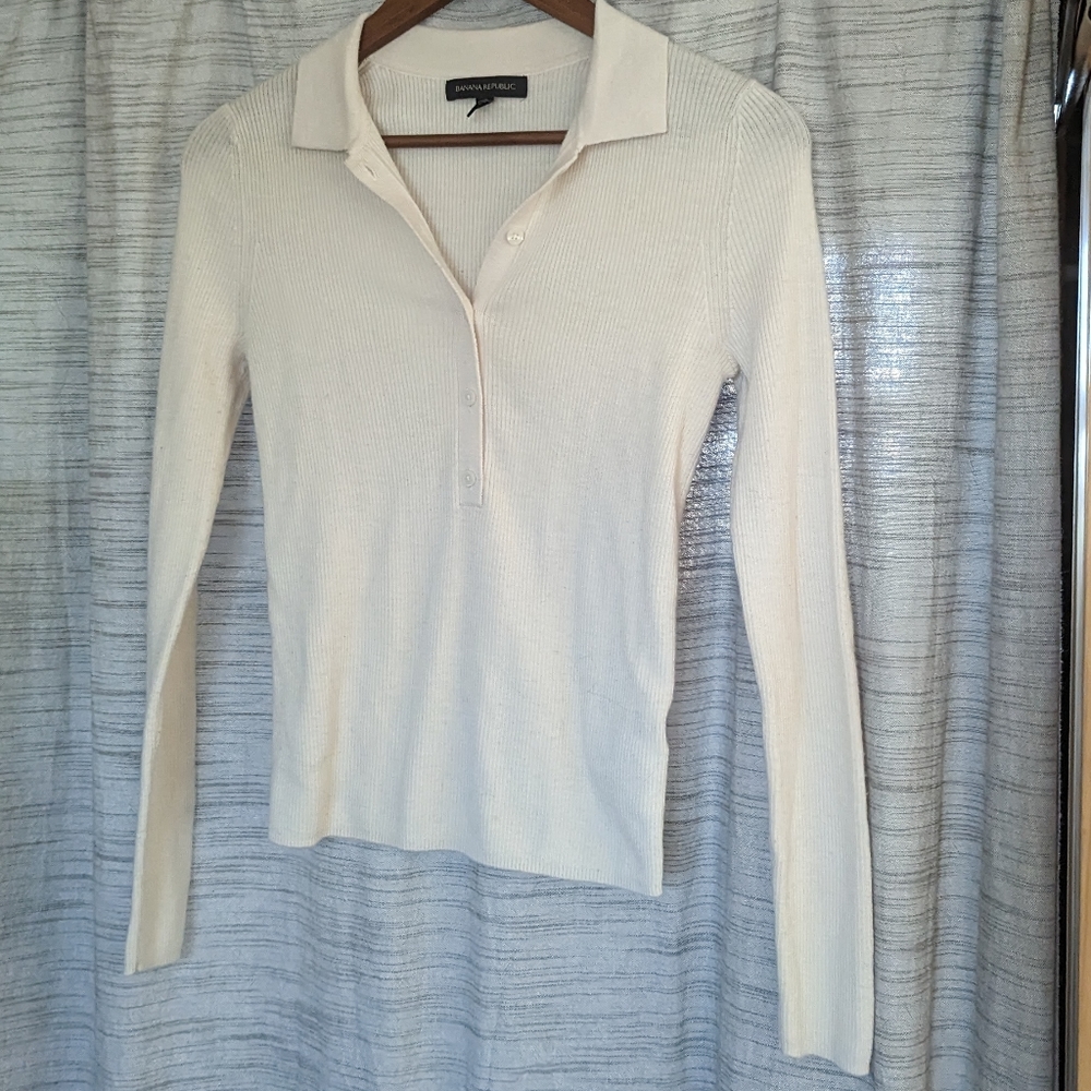 Gorgeous Banana Republic Ribbed Collar Shirt